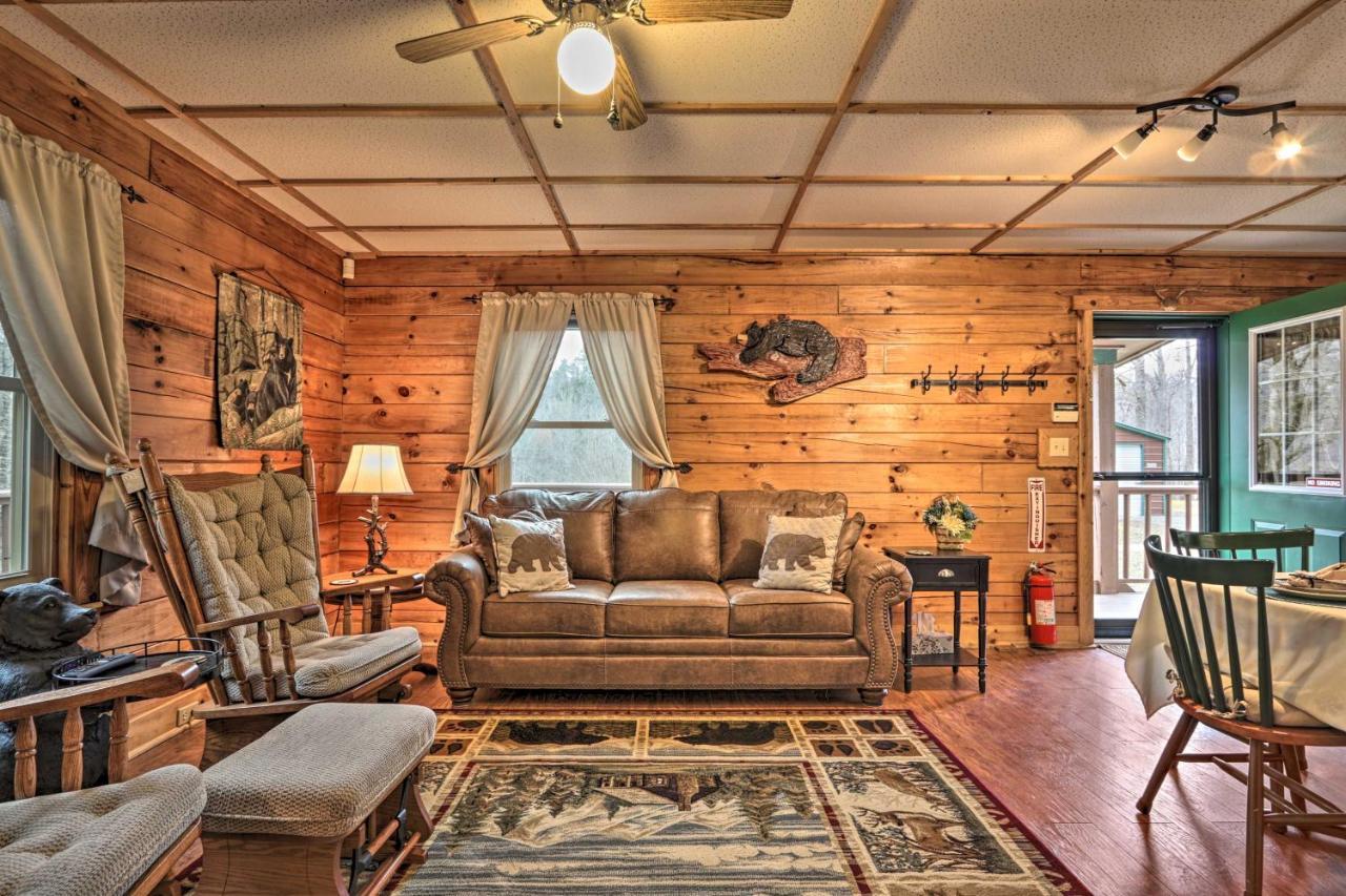 Smoky Mountain Cozy Cove Cabin Deck And Fire Pit! Cosby 外观 照片